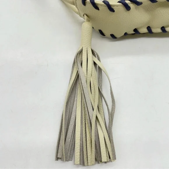 Yves Saint Laurent Cream leather Crossbody Bag - Picture 8 of 16